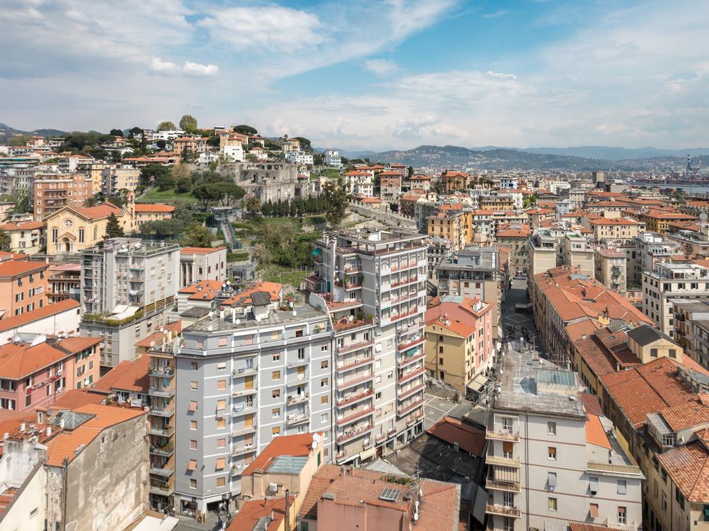 Guesthouse Il Grattacielo Sul Golfo La Spezia Zewnętrze zdjęcie
