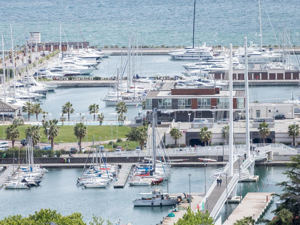 Guesthouse Il Grattacielo Sul Golfo La Spezia Zewnętrze zdjęcie